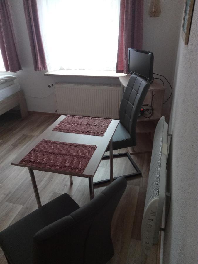 Am Muehlteich Hotel Taltitz Eksteriør billede