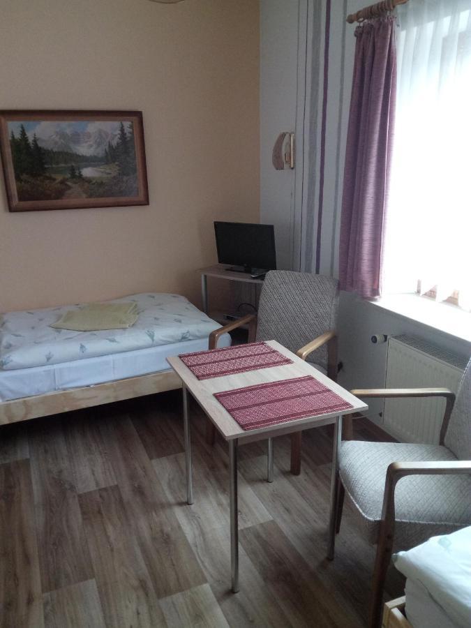 Am Muehlteich Hotel Taltitz Eksteriør billede